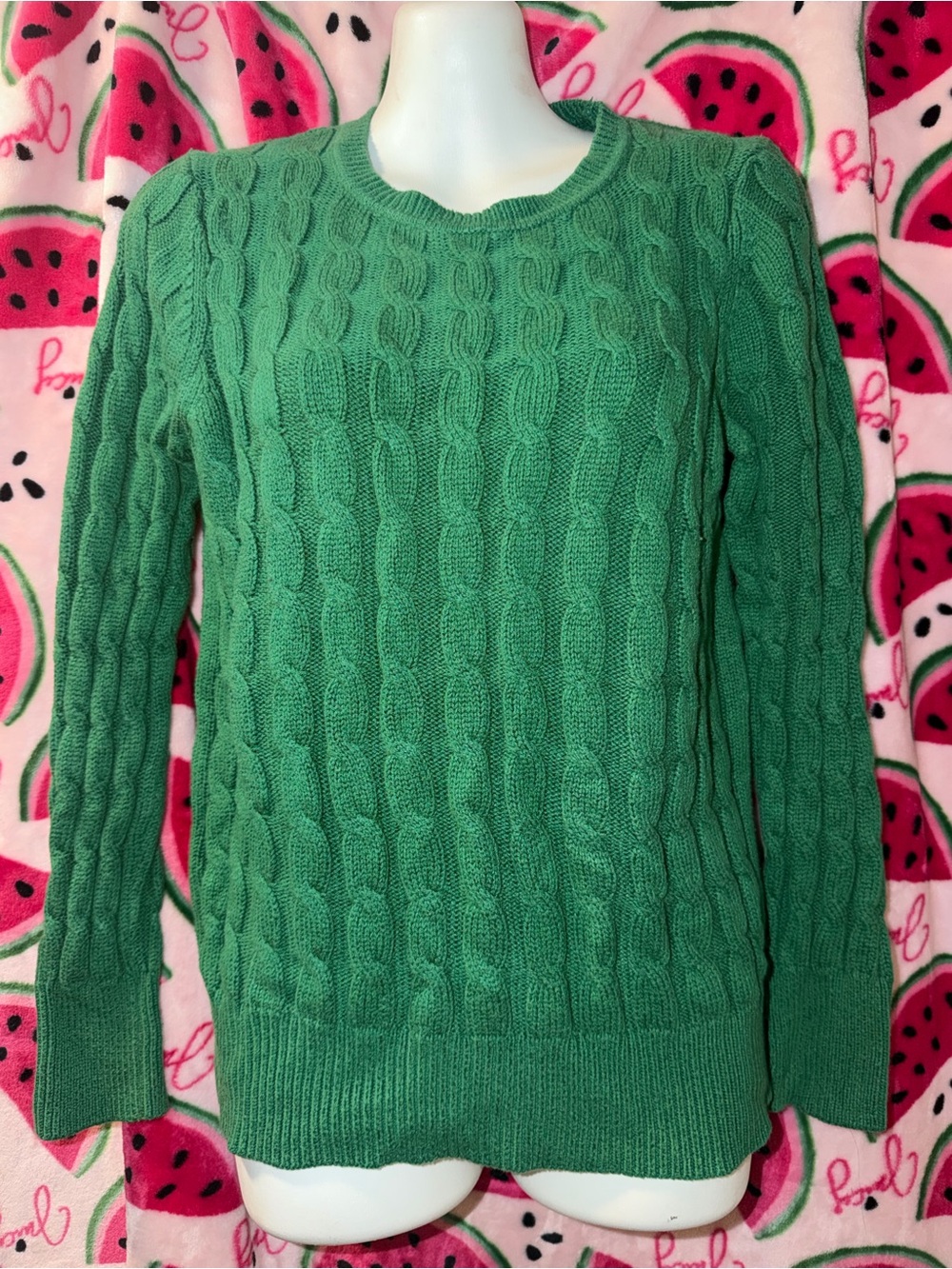 💚 GAP Cable Knit Crewneck Sweater